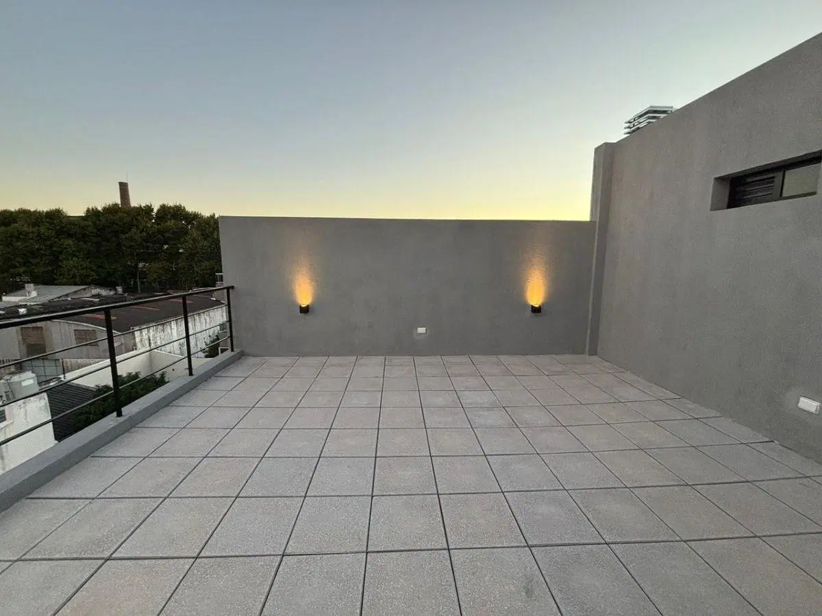 Departamento de 3 ambientes con cochera en Villa Luro 3