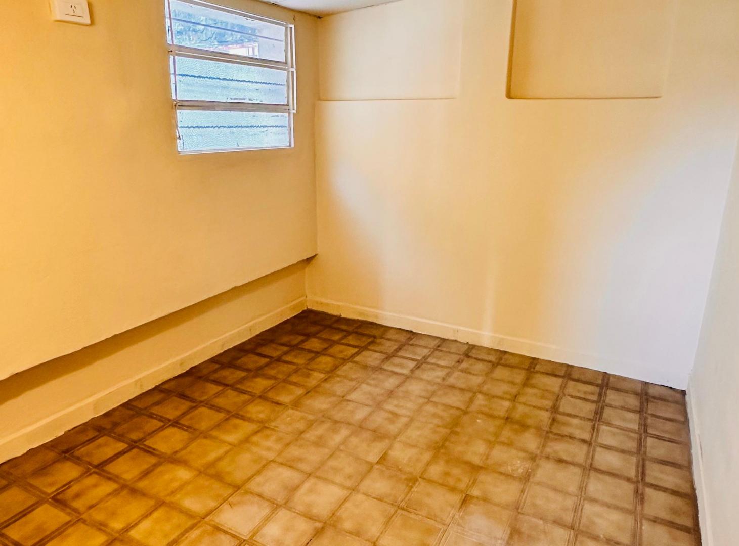 Foto de PH de 54 m² con 2 dormitorios en venta en Centro, imagen 2