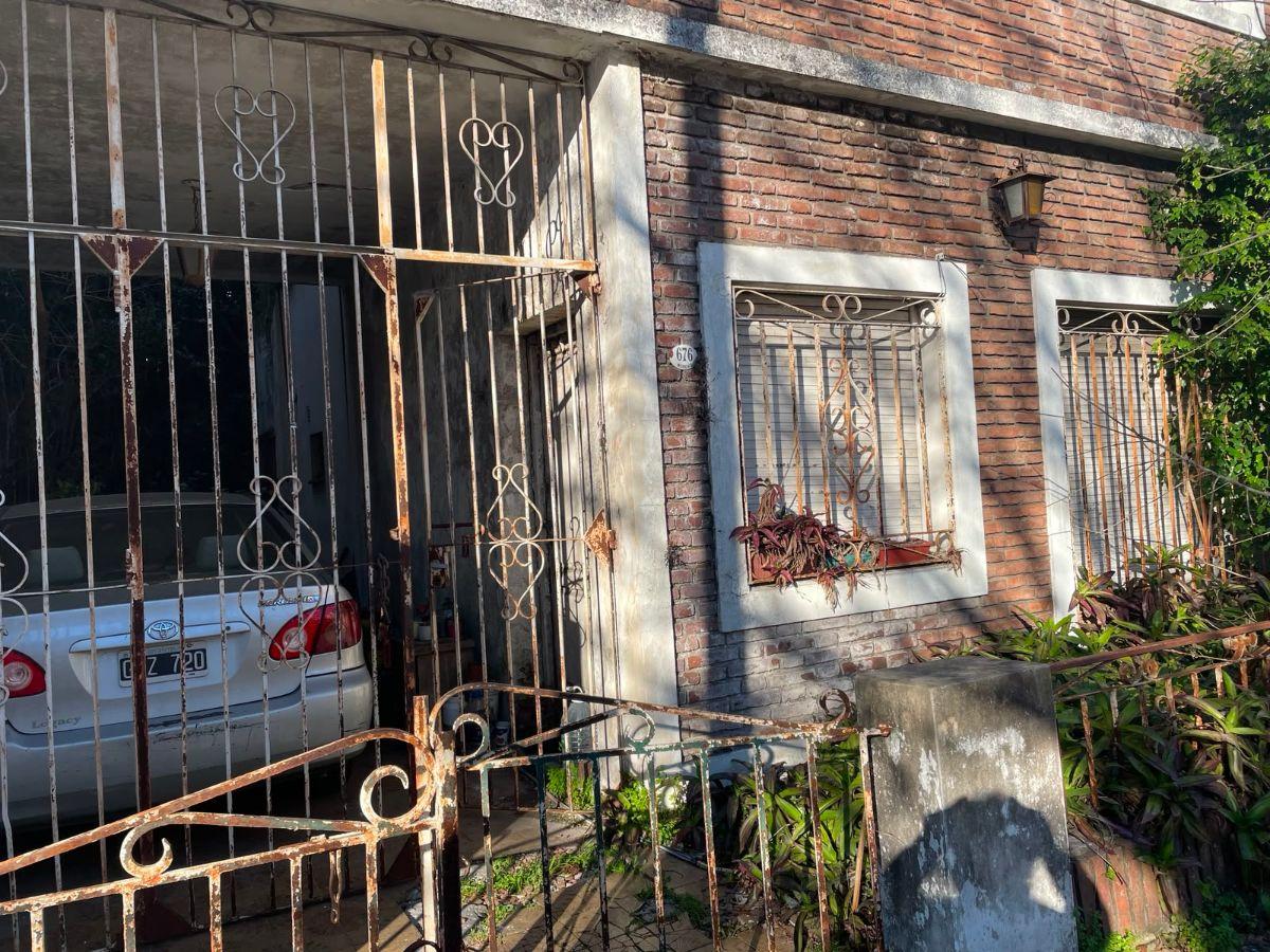 Foto de vivienda en venta sobre lote de 123 m2 aprox. en ramos mejía, imagen 3