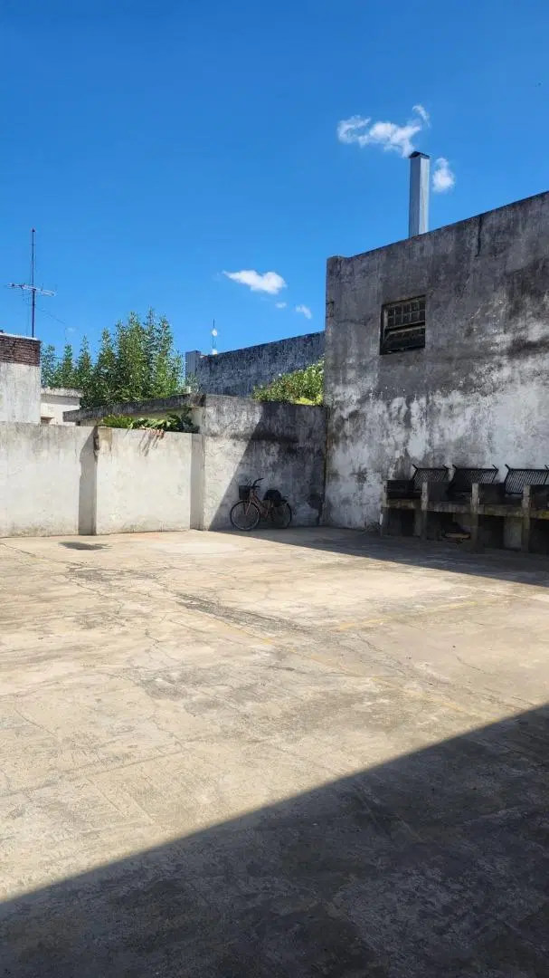 Departamento con cochera en Escobar 4