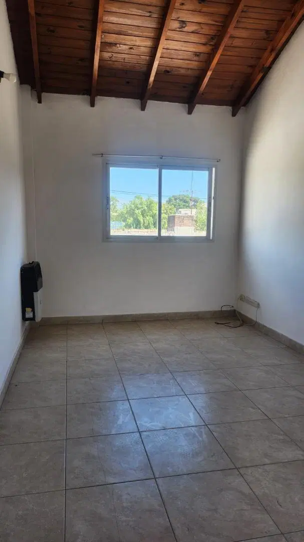 Departamento con cochera en Escobar 2