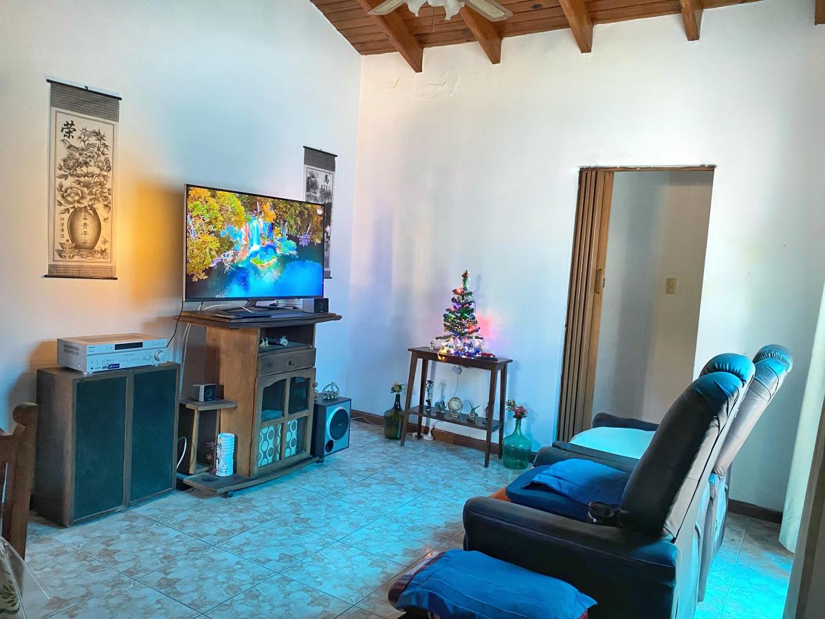 Casa en Venta en Dorrego, Guaymallén, Mendoza. 4
