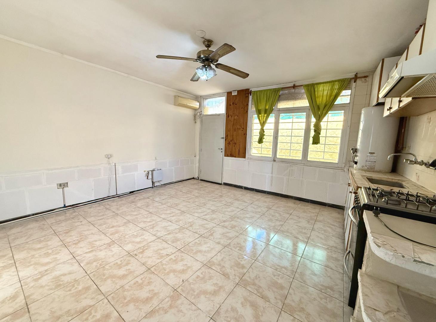 Foto de Casa en Alquiler, Barrio Trapiche, Godoy Cruz, Mendoza., imagen 1