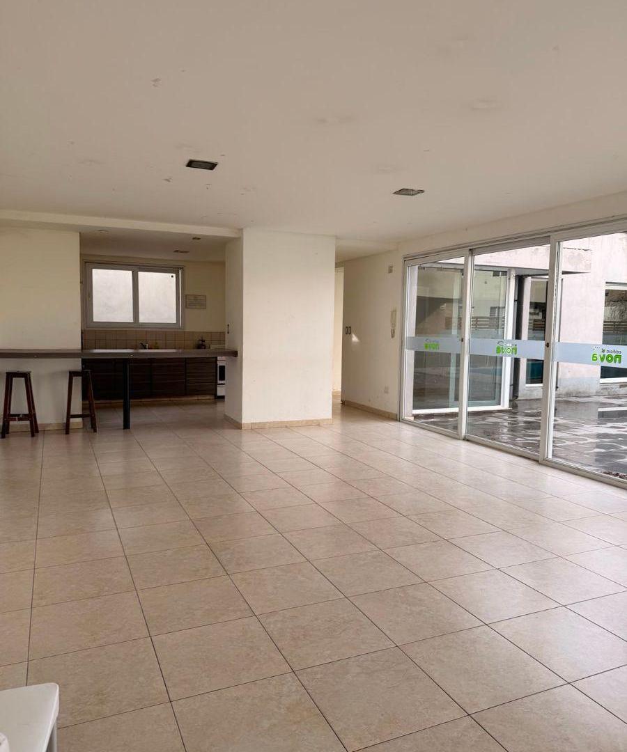 Foto de ALQUILER DEPTO 1 DORMITORIOS | PSICINA | GYMNASIO - CIPOLLETTI Edificio, imagen 4