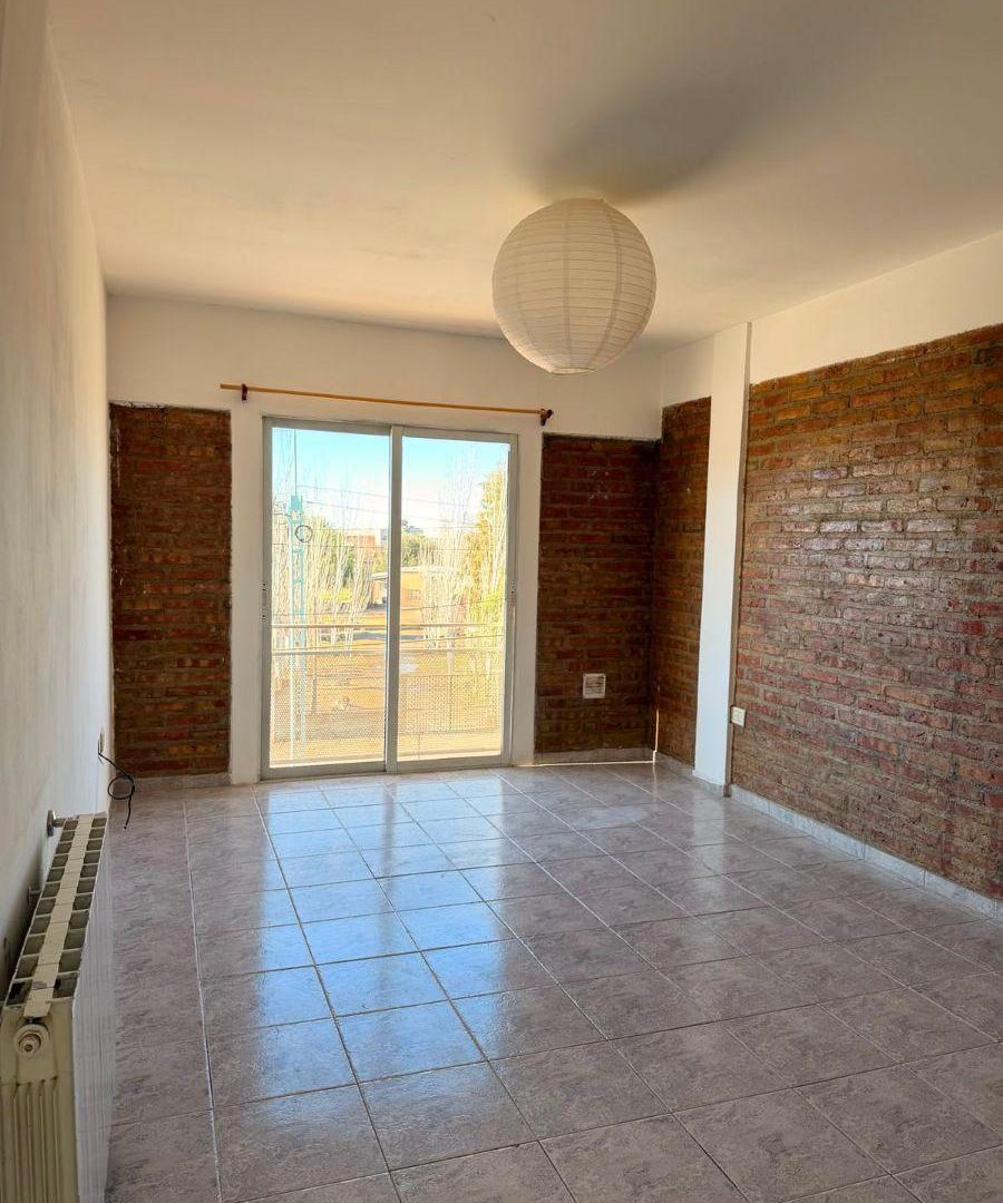 Foto de ALQUILER DEPARTAMENTO DE UN DORMITORIO EN BARRIO SAN PABLO | CIPOLLETTI, imagen 2