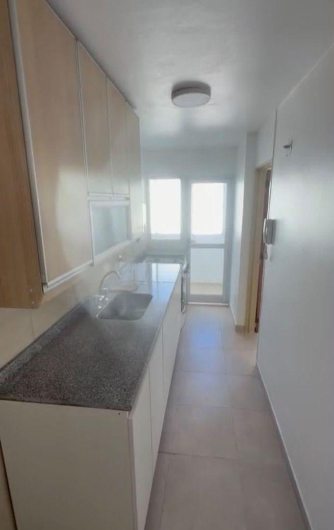 Foto de ALQUILER AMPLIO DEPARTAMENTO DE 3 DORMITORIOS EN NEUQUEN - CENTRO ESTE, imagen 1