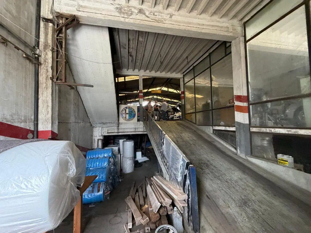 Venta – Taller Mecánico + Lote Lindero sobre Colec 3