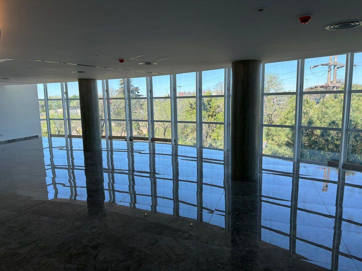 OFICINAS PREMIUM SAN ISIDRO PLANTA ENTERA 1ER PISO