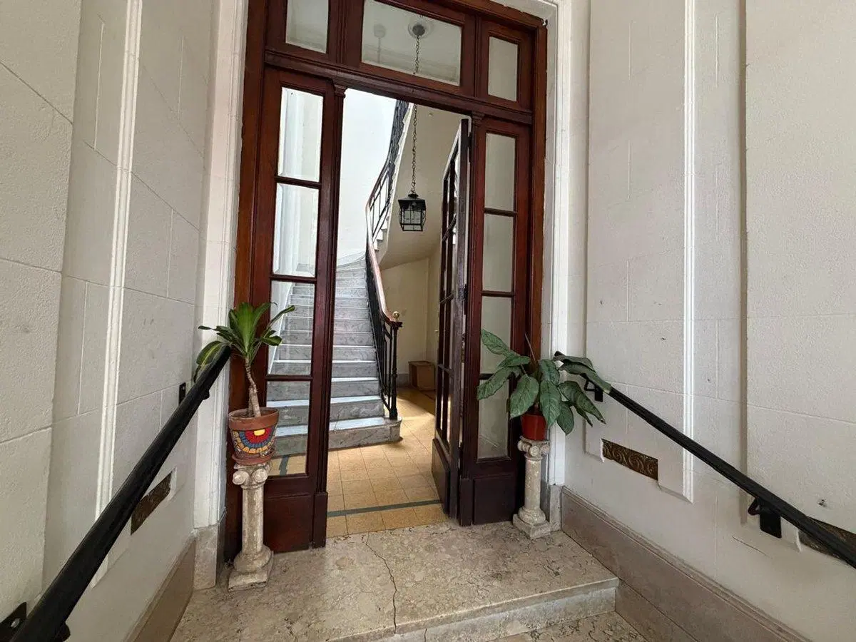 VENTA PH PLANTA BAJA PALERMO 5 AMBIENTES 2