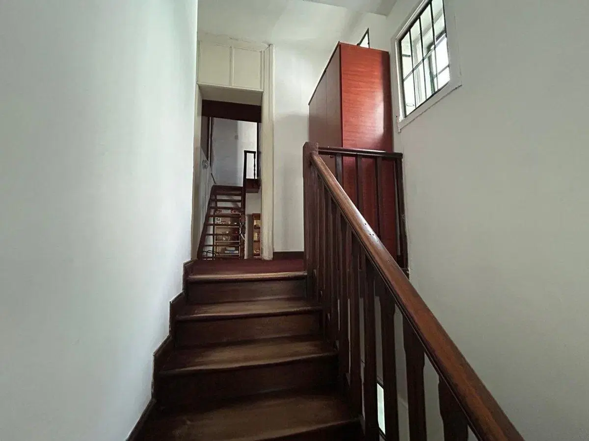 CASA VENTA PARQUE CHACABUCO  QUINCHO Y TERRAZA 3
