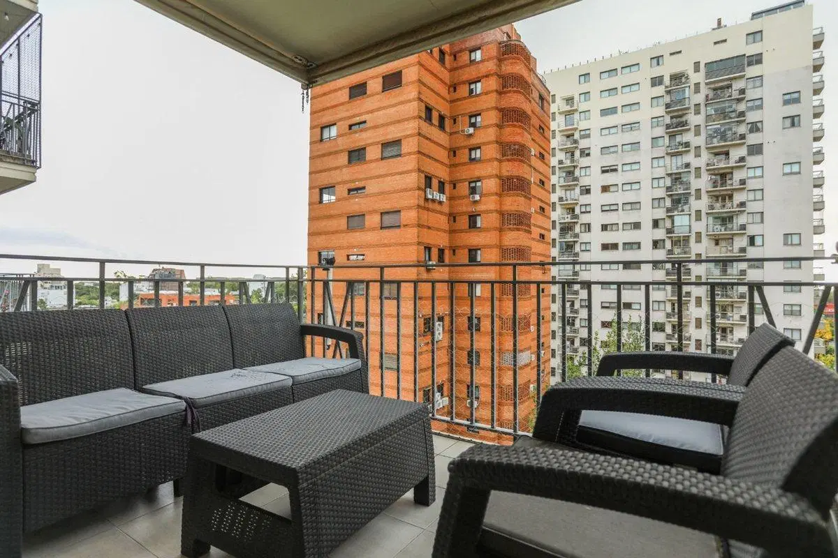 DEPARTAMENTO 2 AMBIENTES TORRE HUSARES CON COCHERA 4