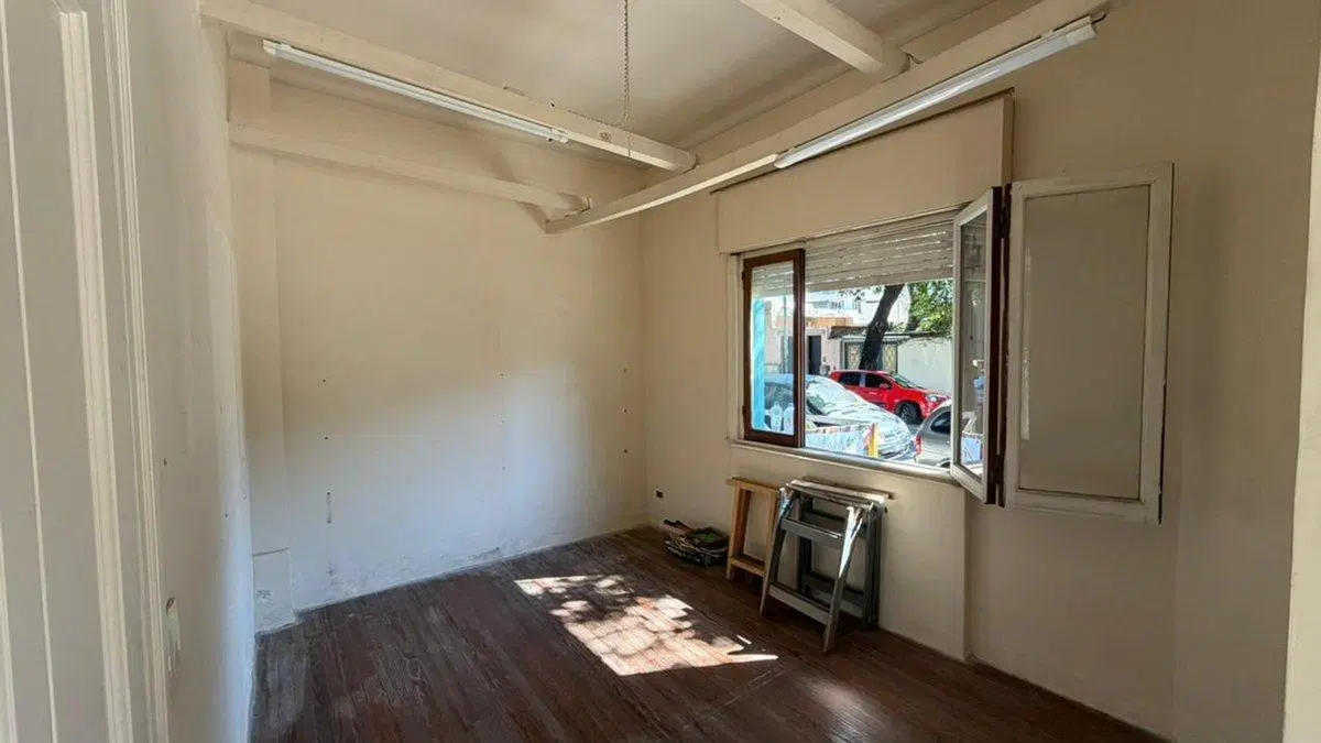 VENTA LOCAL EN COGHLAN/BELGRANO R 3