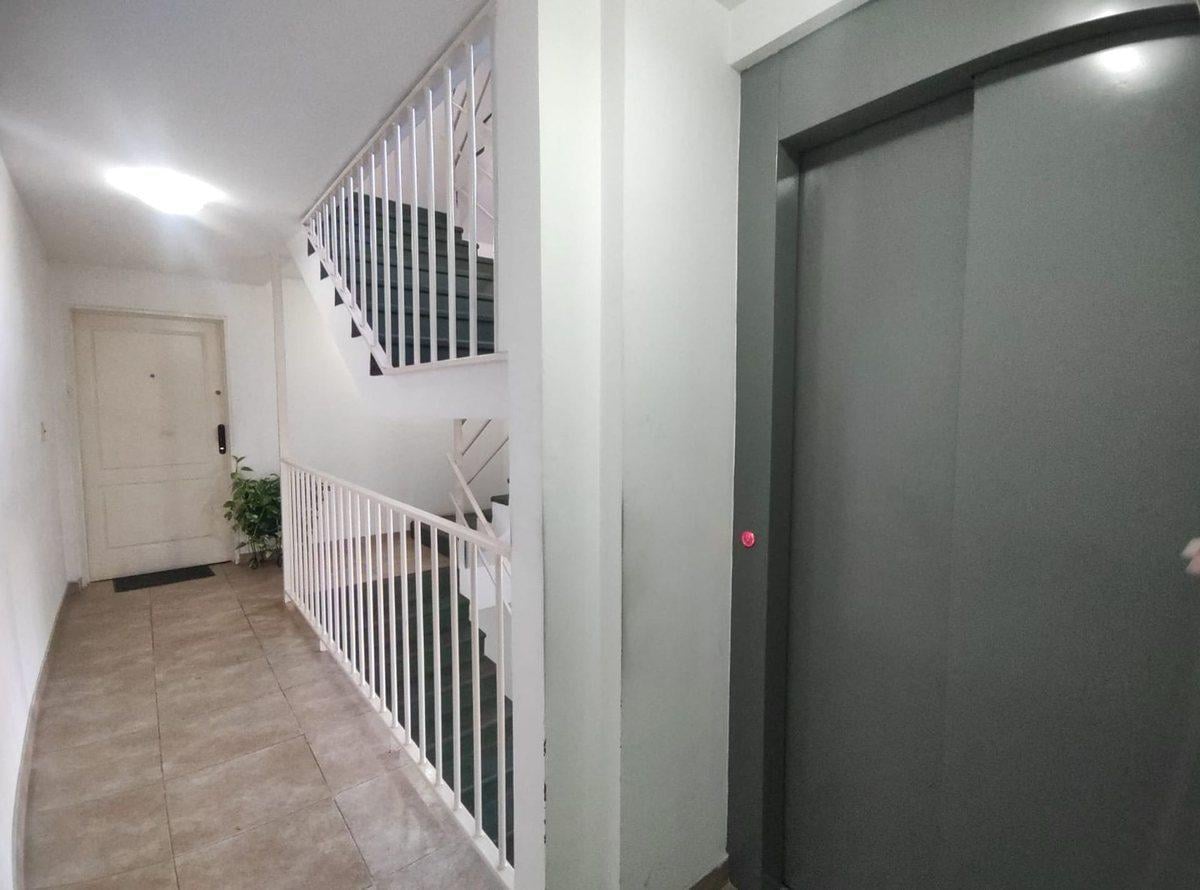 VENTA DEPARTAMENTO 2 AMBIENTES LUMINOSO CON BALCON