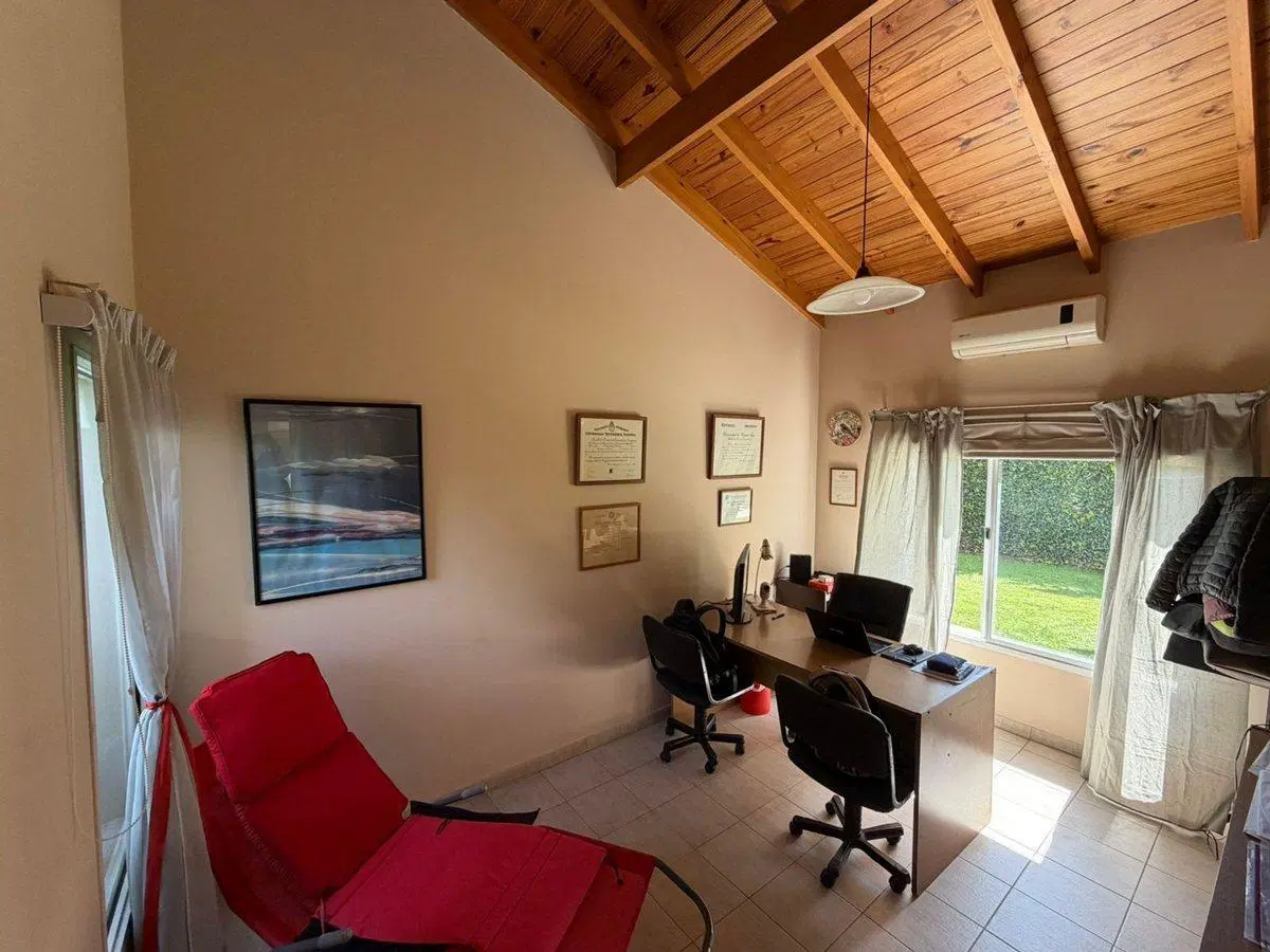 VENTA CASA 5 AMBIENTES CHAMPAGNAT PILAR 5