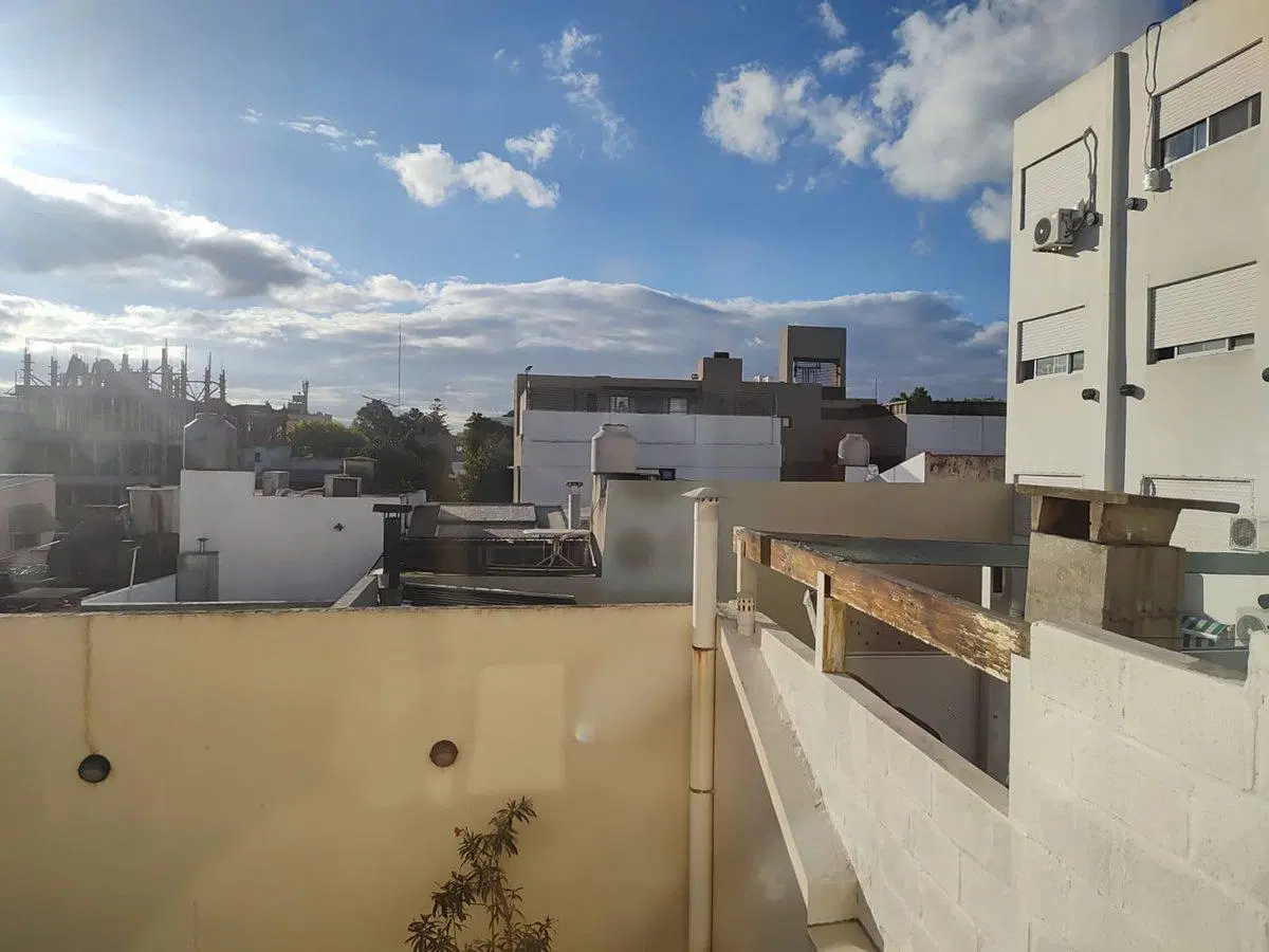 VENTA DEPARTAMENTO 2 AMBIENTES LUMINOSO CON BALCON 4