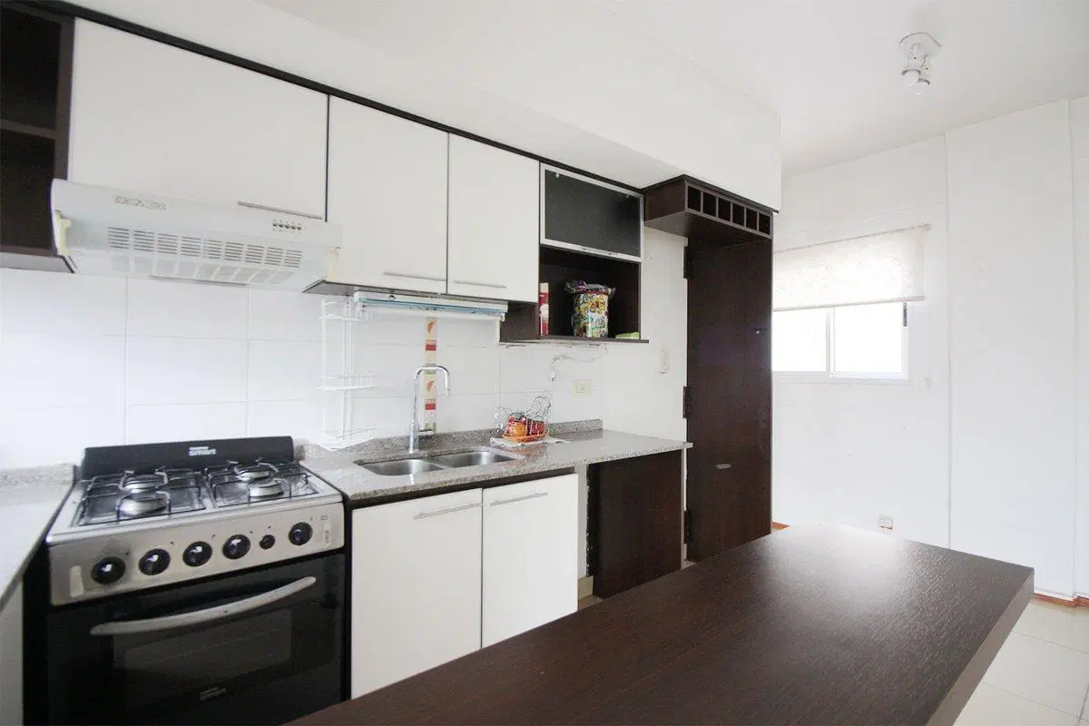 VENTA DEPARTAMENTO 2 AMBIENTES LUMINOSO CON BALCON 3