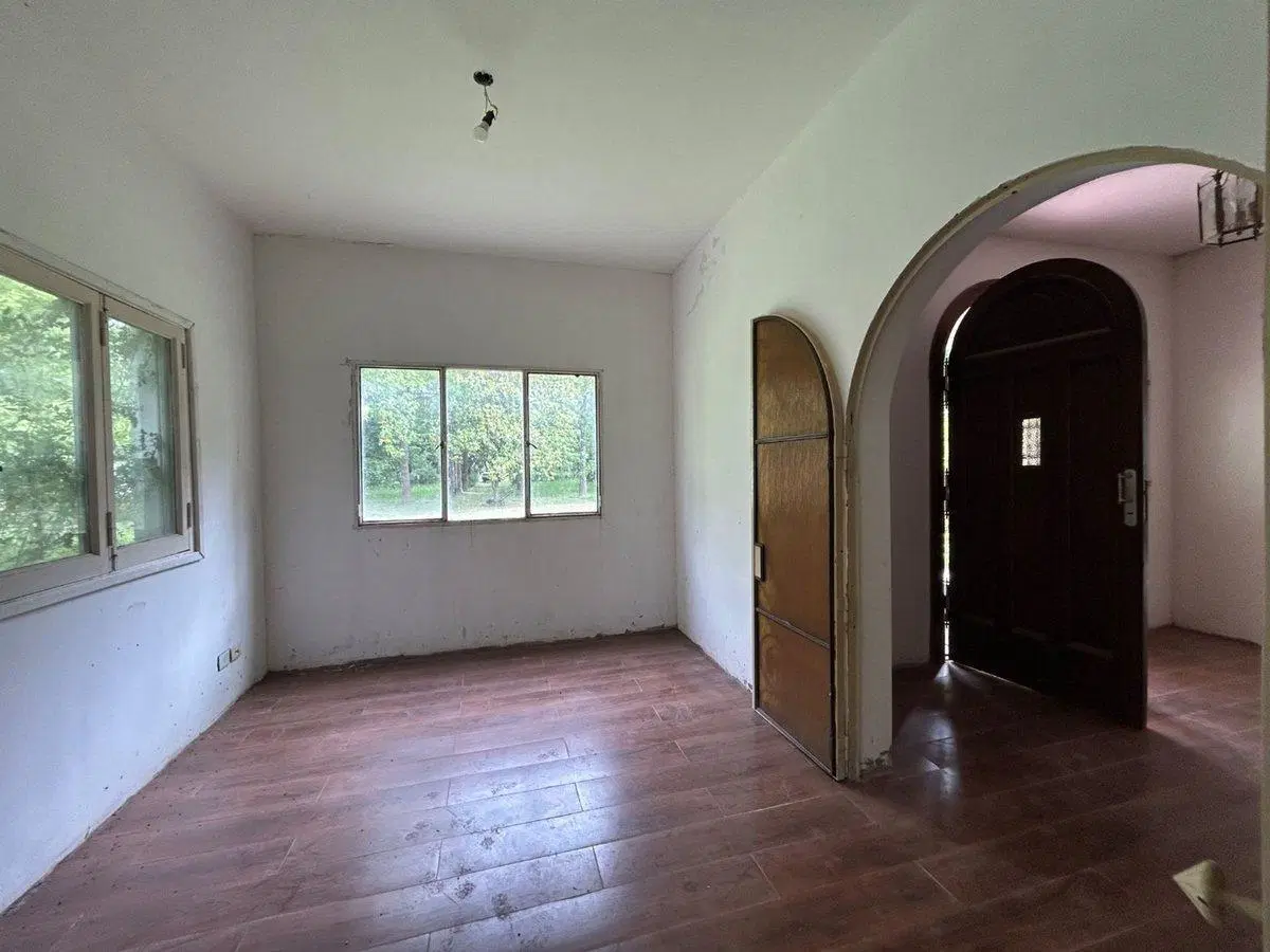 CASA CON  GALPON + CASA CASERO PQUE. 5390m2 4