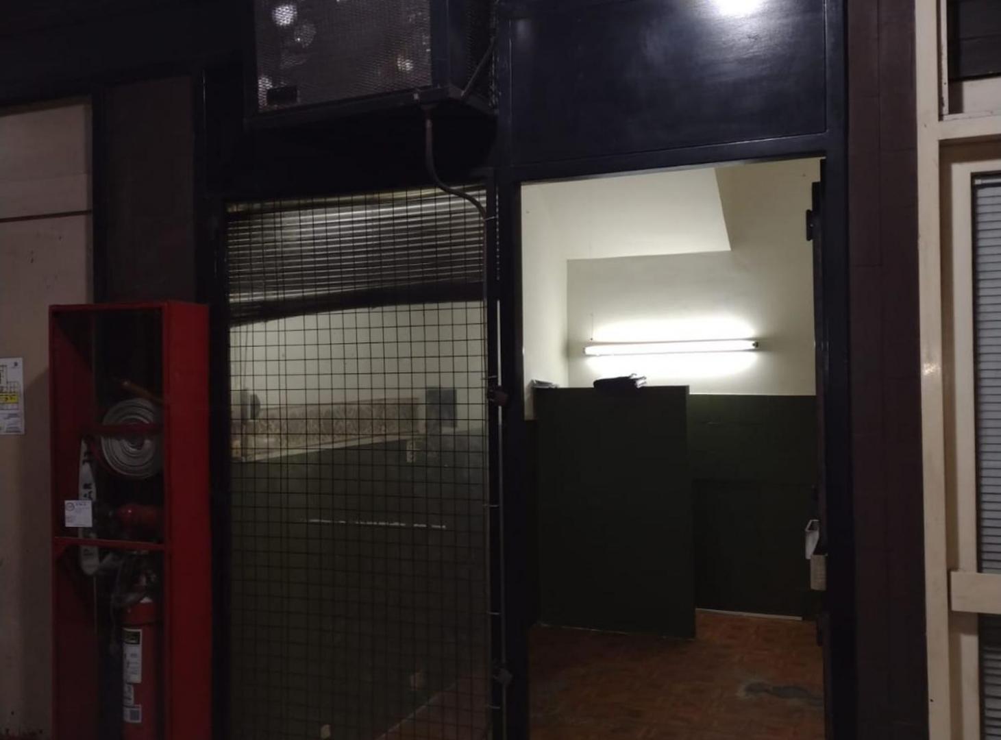 Foto de Vendo x Viaje local galería A Pasos Obelisco!, imagen 1