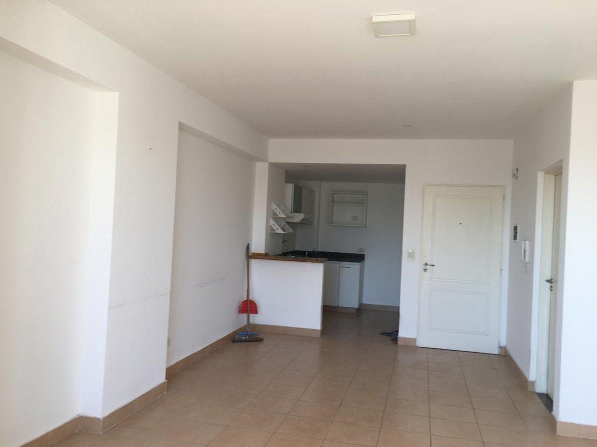 Foto de MONOAMBIENTE-SAAVEDRA-CON BALCON- RENTA 10-2026, imagen 2