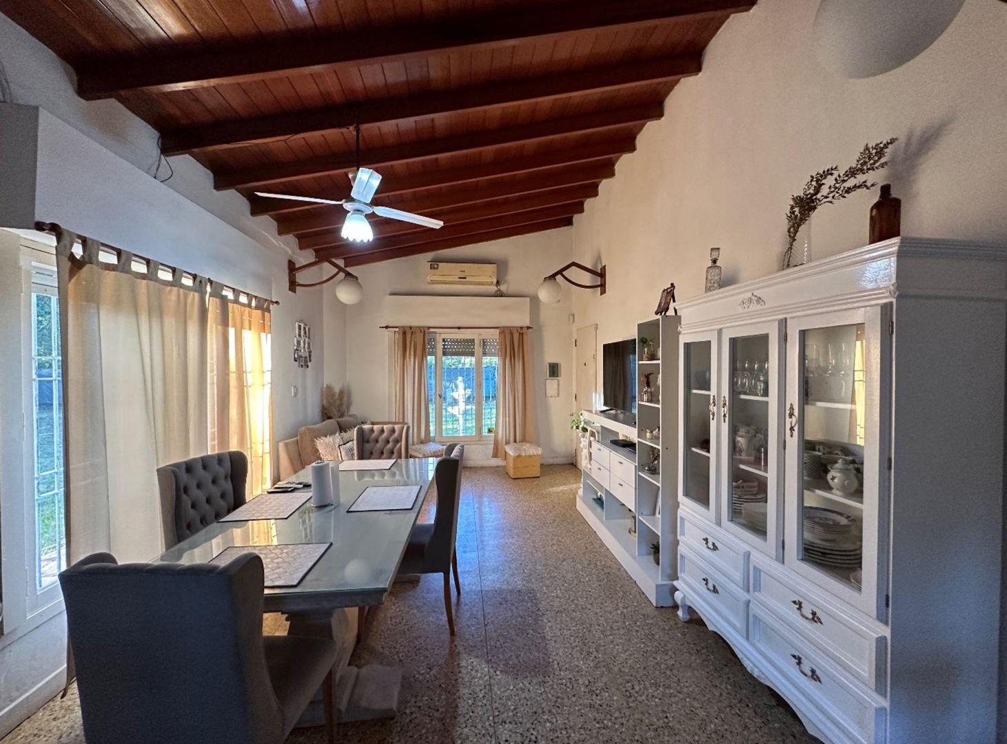 Foto de VENTA CASA QUINTA CON PARQUE Y PILETA EN MORENO, imagen 4