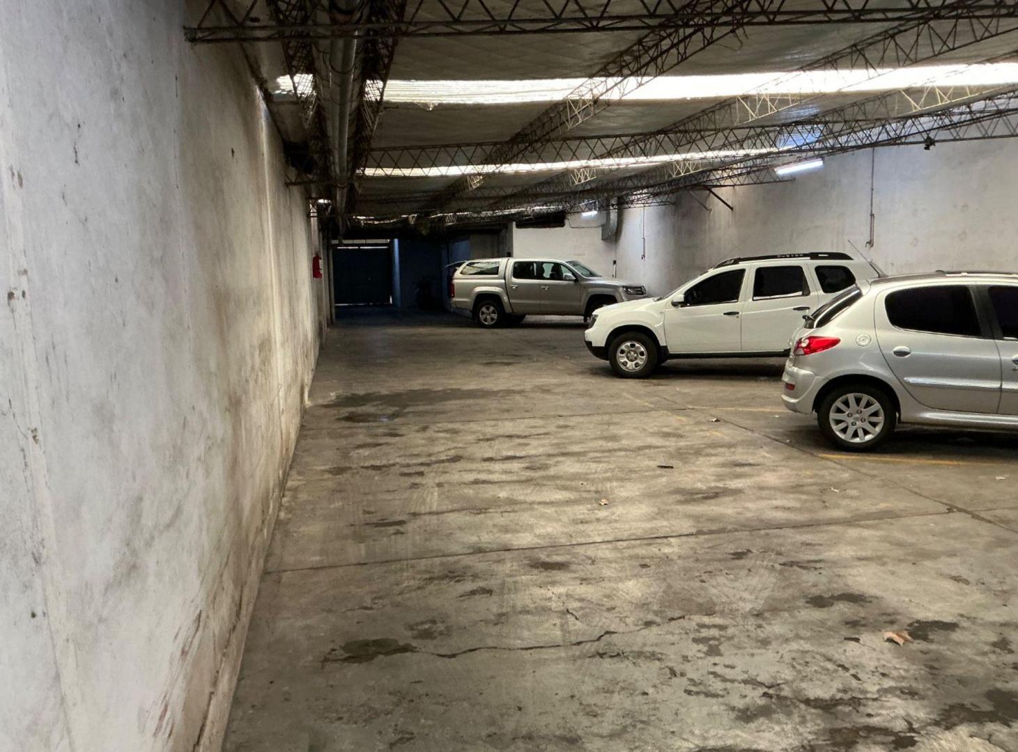 Foto de COCHERA CUBIERTA EN VENTA – VILLA URQUIZA, imagen 4