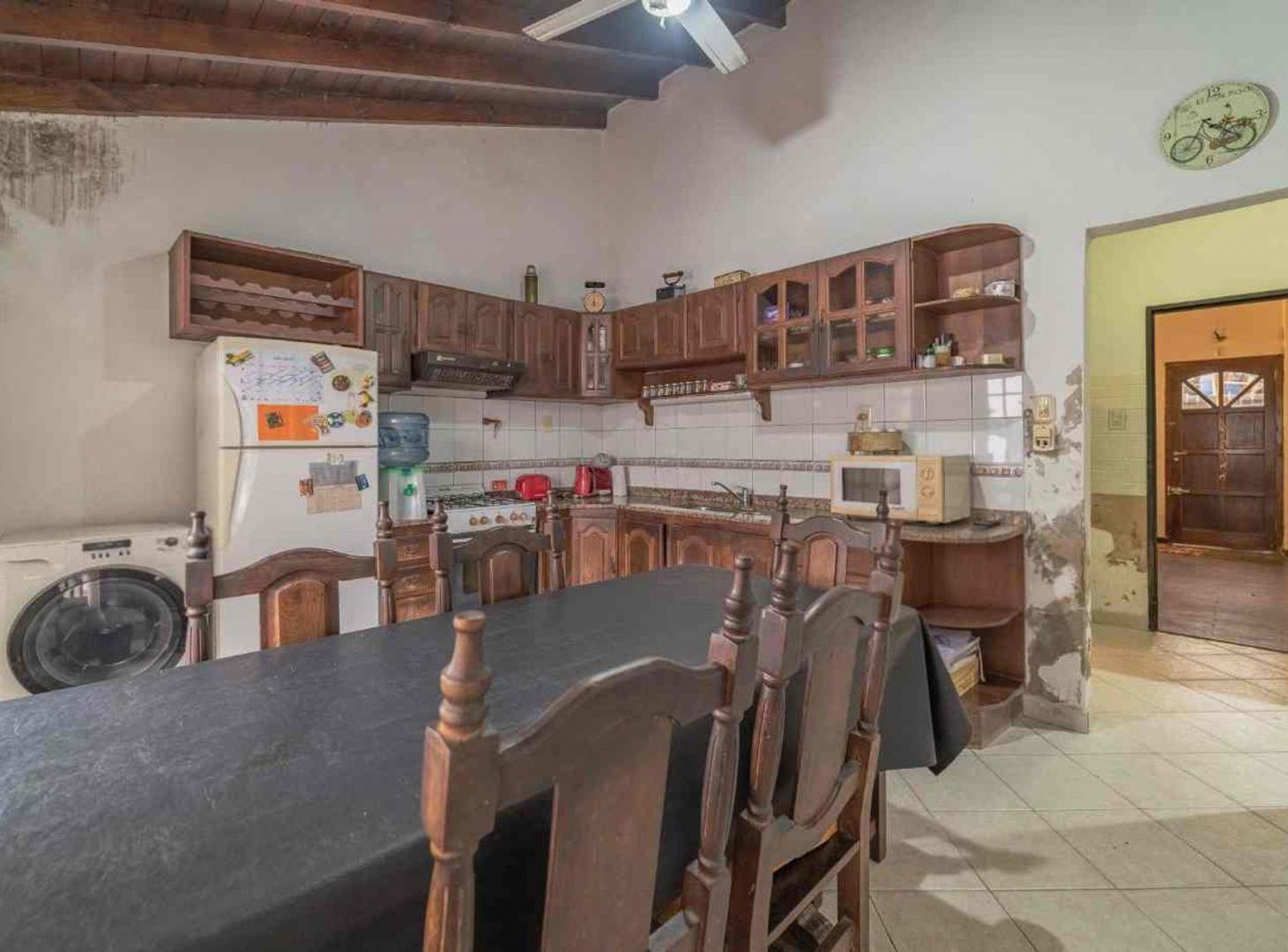 Foto de Cómoda casa multifamiliar con cochera y patio, imagen 4