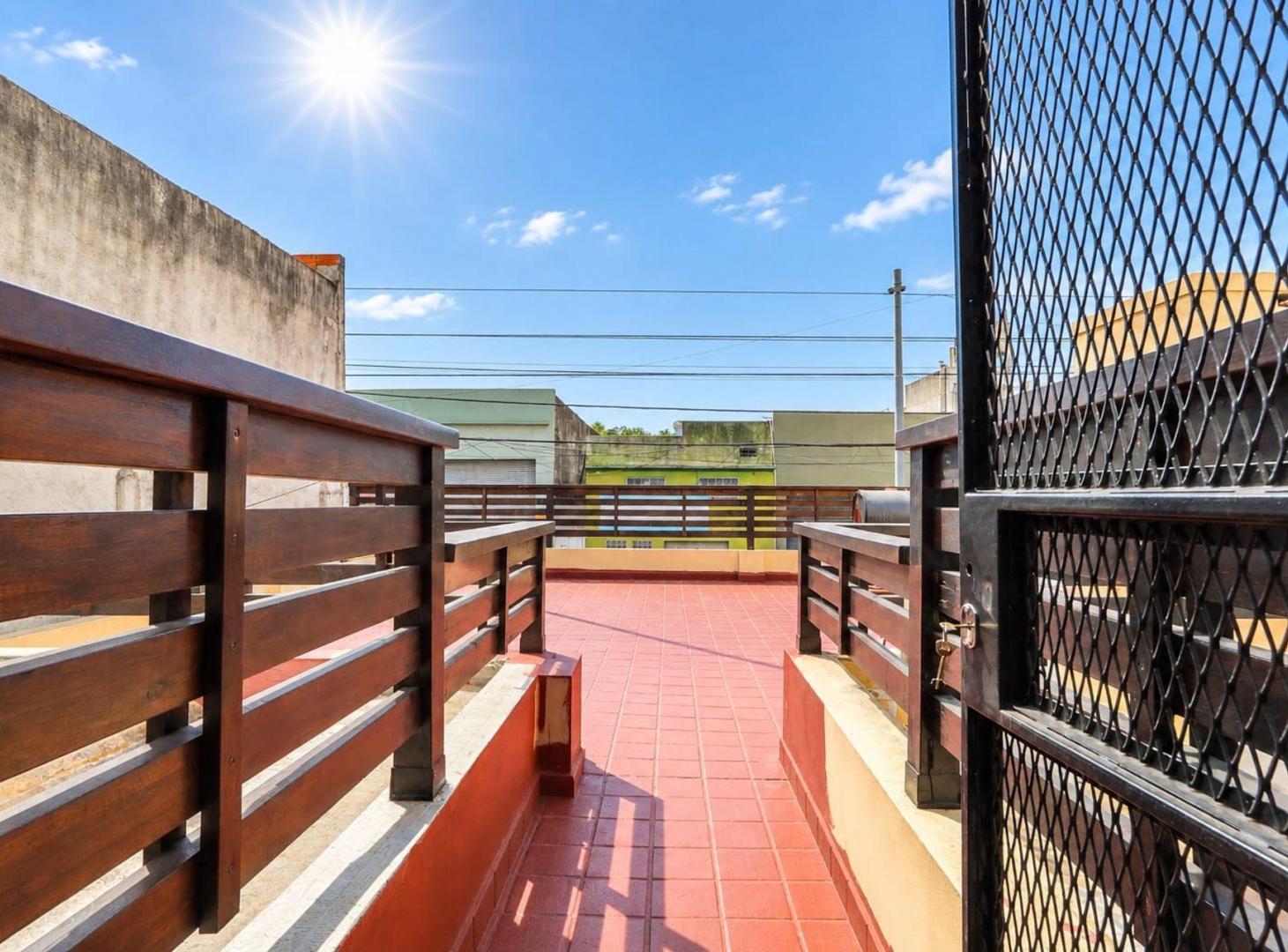 Foto de VENTA PH AL FRENTE 4 AMB CON TERRAZA Y COCHERA, imagen 2