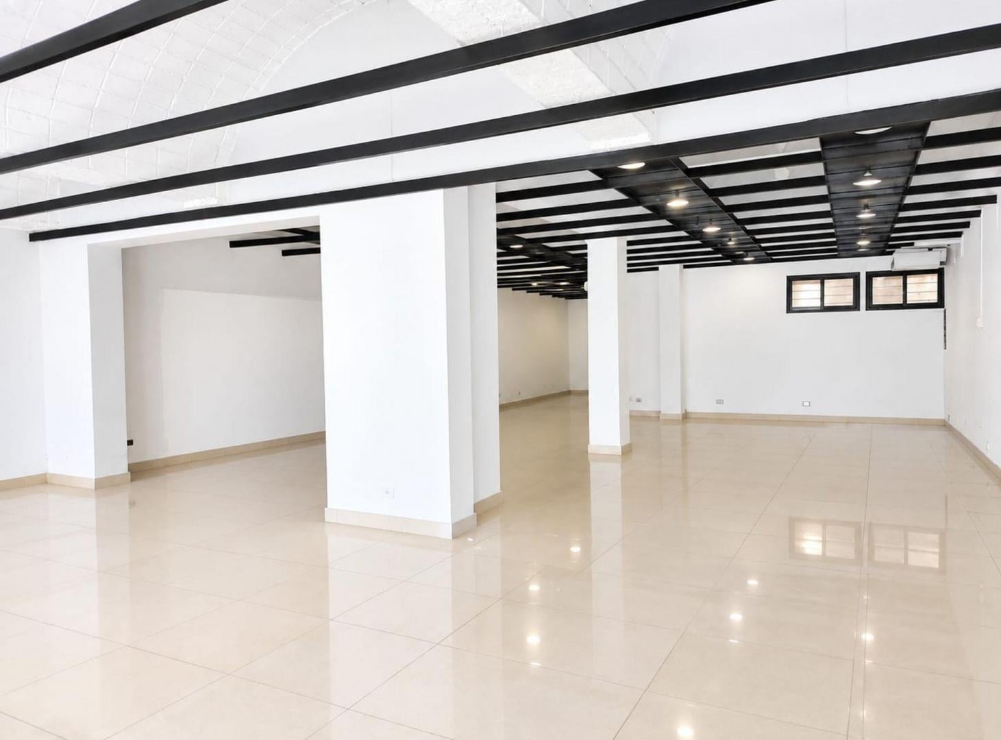 Foto de ALQUILER LOCAL COMERCIAL - VILLA GRAL MITRE, imagen 4