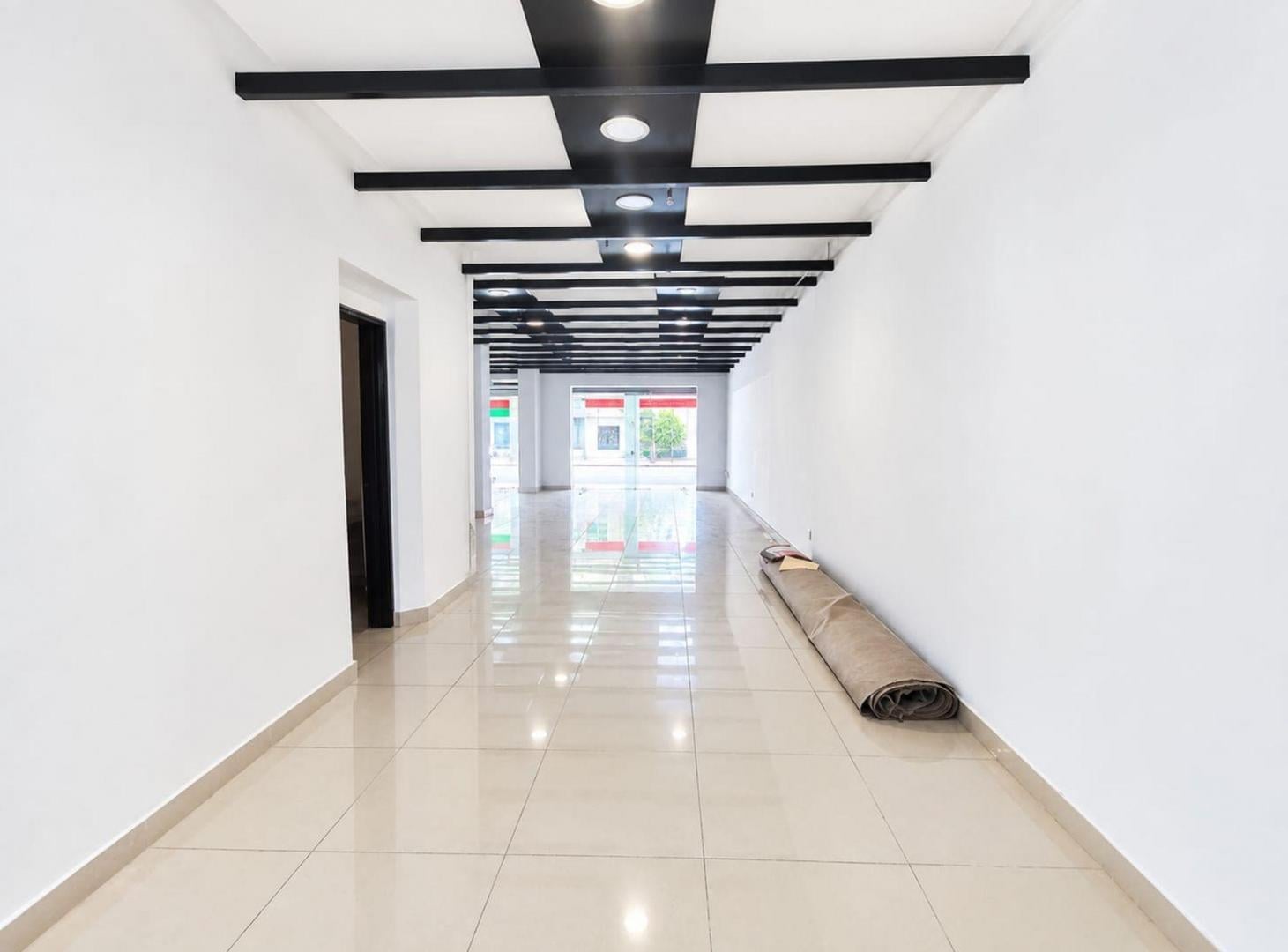Foto de ALQUILER LOCAL COMERCIAL - VILLA GRAL MITRE, imagen 3