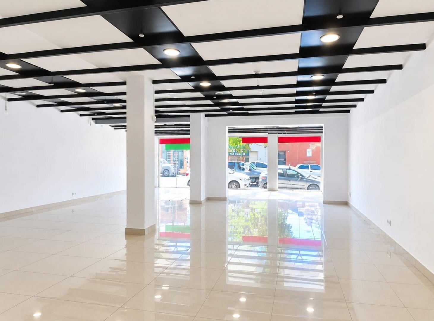 Foto de ALQUILER LOCAL COMERCIAL - VILLA GRAL MITRE, imagen 2