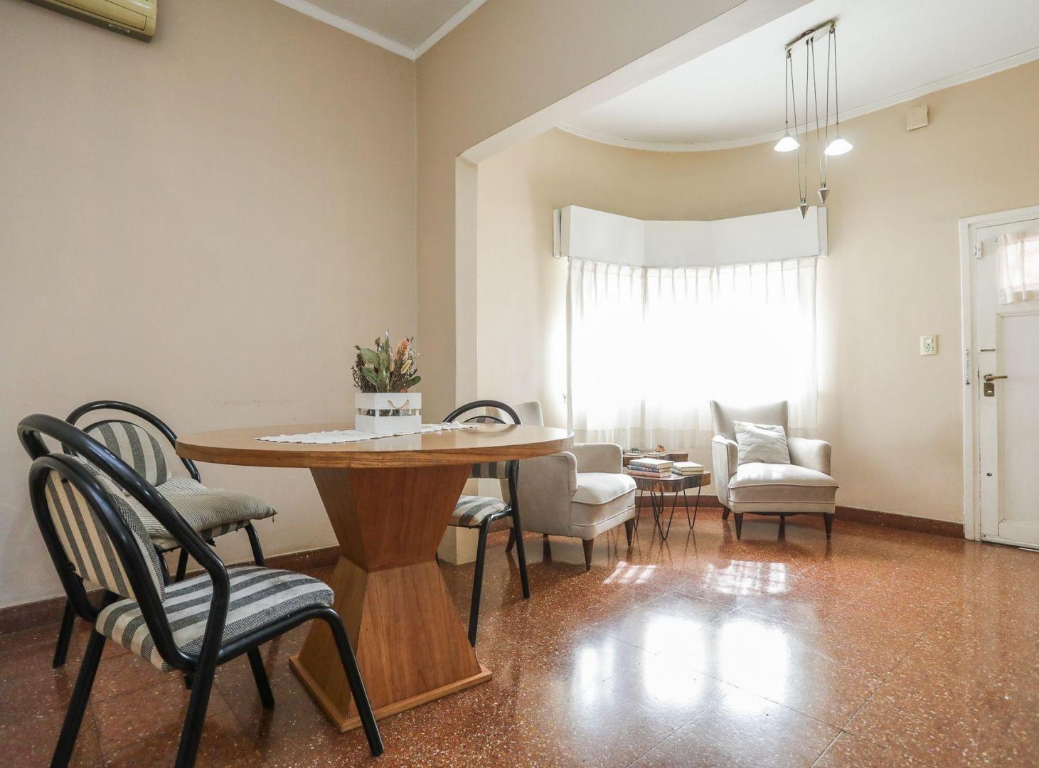 Foto de VENTA CASA 5 AMB MULTIFAMILIAR VILLA MAIPU, imagen 3
