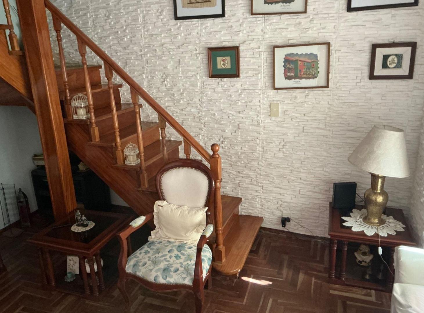 Foto de VENTA CASA 6 AMBIENTES EN RAMOS MEJIA CON QUINCHO, imagen 4
