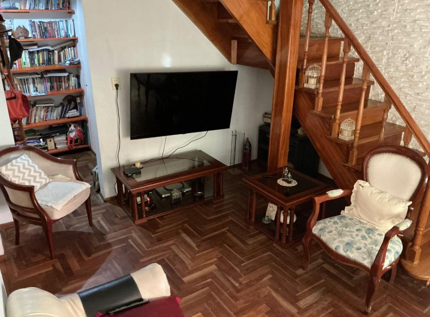 Foto de VENTA CASA 6 AMBIENTES EN RAMOS MEJIA CON QUINCHO, imagen 5