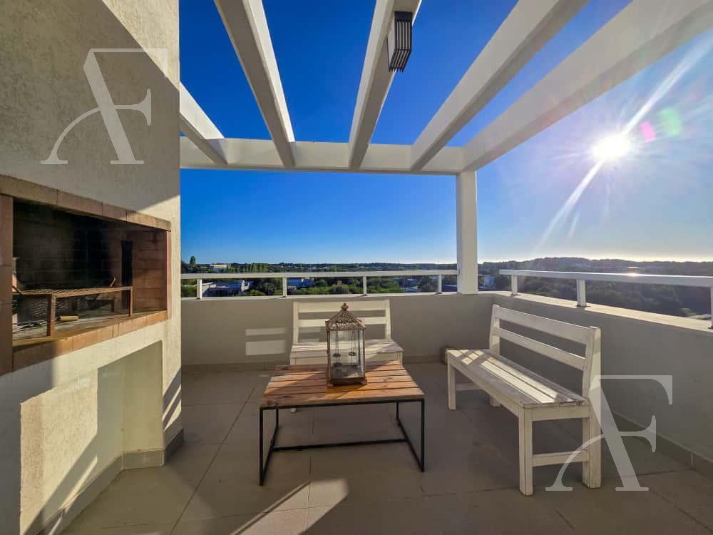 Departamento en Alquiler Temporal I Costa Esmeralda 2 Ambientes Terraza con Parrilla y Cochera