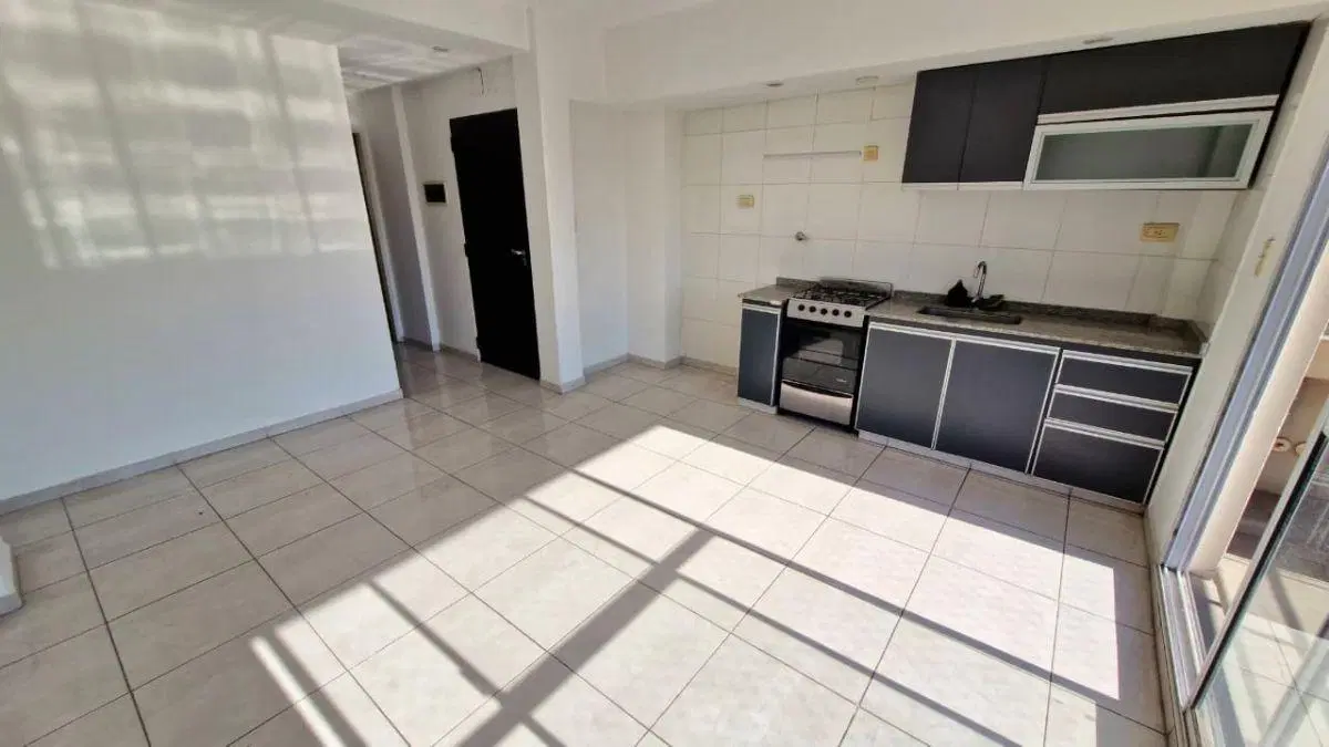 DEPARTAMENTO 2 AMBIENTES EN ALQUILER 3