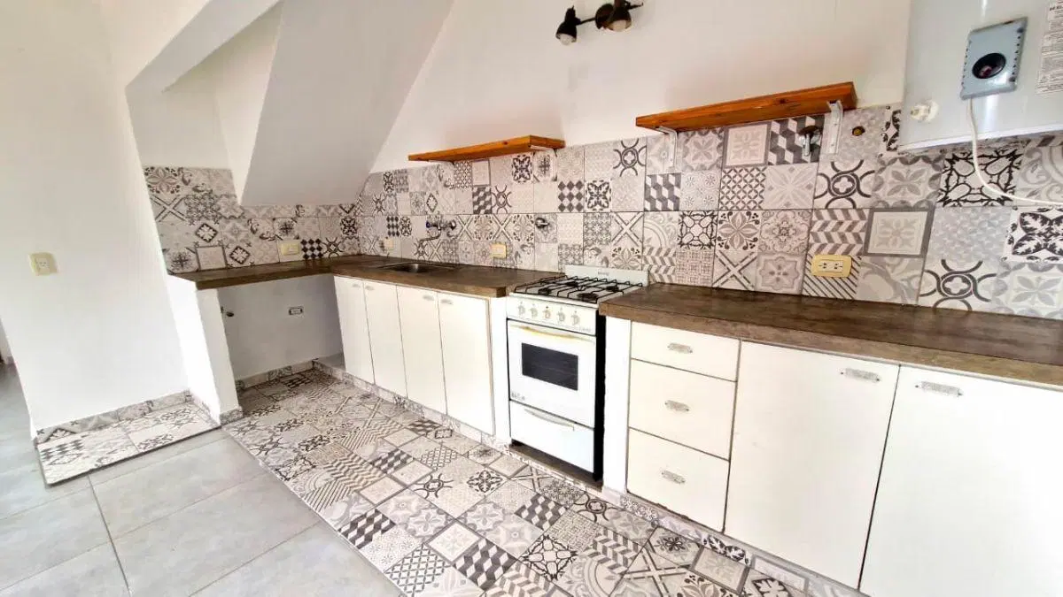 PH 2 AMBIENTES SIN EXPENSAS CON PATIO - PERFECTA UBICACION 4