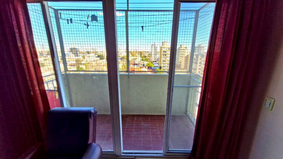Foto de DEPARTAMENTO 3 AMBIENTES - OPORTUNIDAD EN VENTA, imagen 2