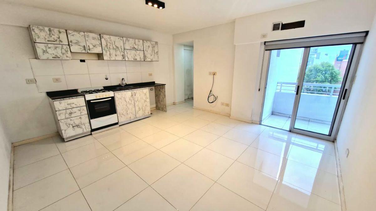 Foto de DEPARTAMENTO DOS AMBIENTES EN LANUSITA - COCHERA OPCIONAL, imagen 1