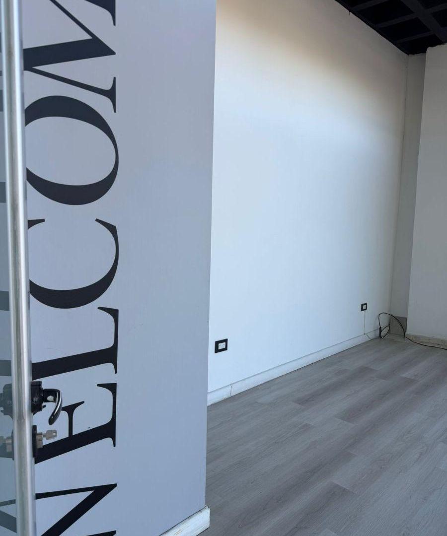 Foto de ALQUILO LOCAL COMERCIAL LISTO PARA TU CENTRO DE ESTÉTICA O KINESIOLOGÍA, imagen 4