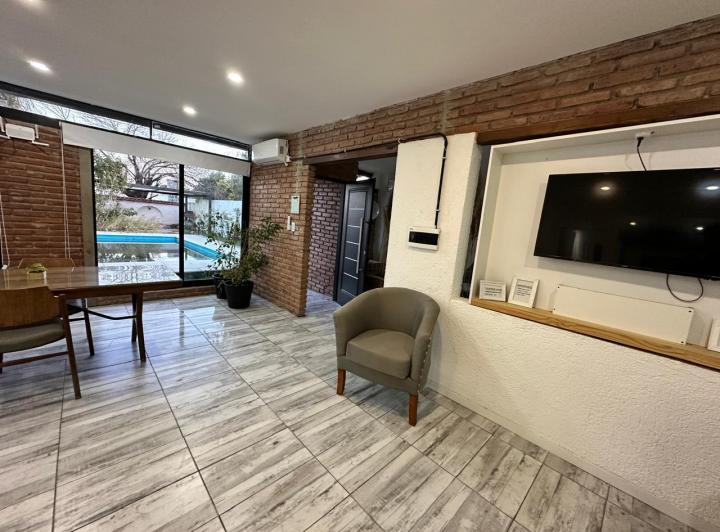IMPERDIBLE  ALQUILER LOFT ZONA RECTA MARTINOLLI 5