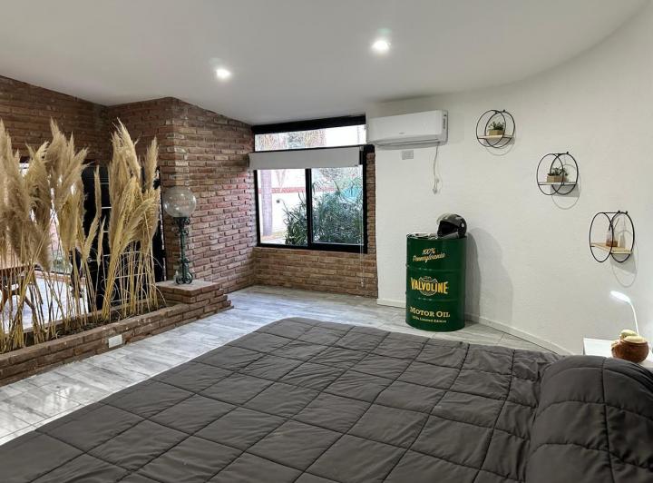 IMPERDIBLE  ALQUILER LOFT ZONA RECTA MARTINOLLI 4