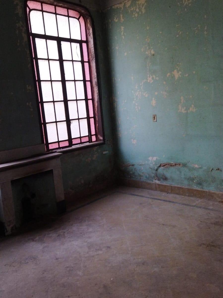 Se Vende Casona Antigua en Tandil 2