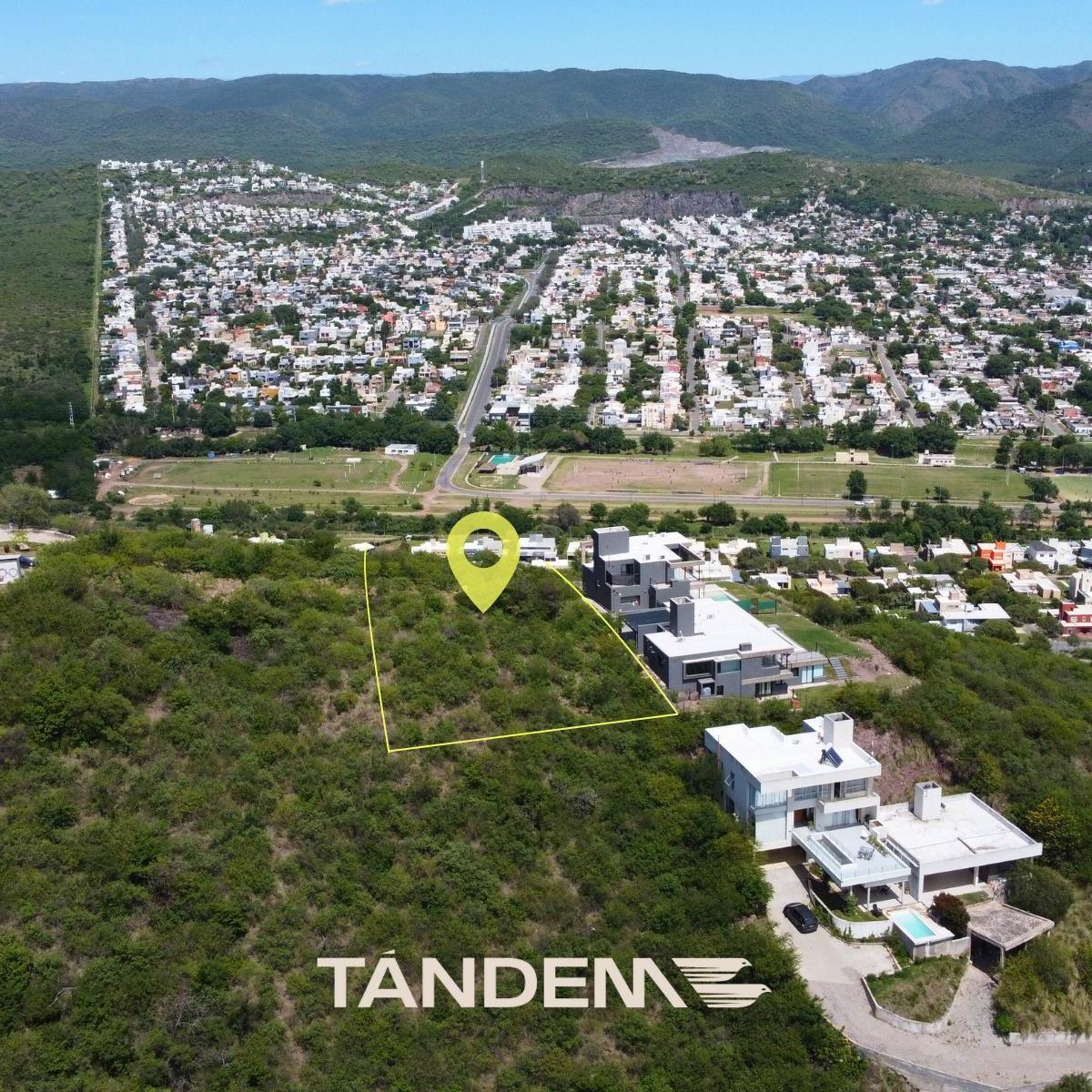 Terreno en venta en La Calera - Barrio La Cuesta