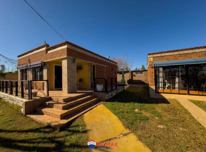 Tu casa soñada en la playa sobre avenida principal 1
