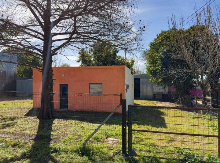 ALQUILER GRAN TERRENO CON GALPÓN Y CASA 5