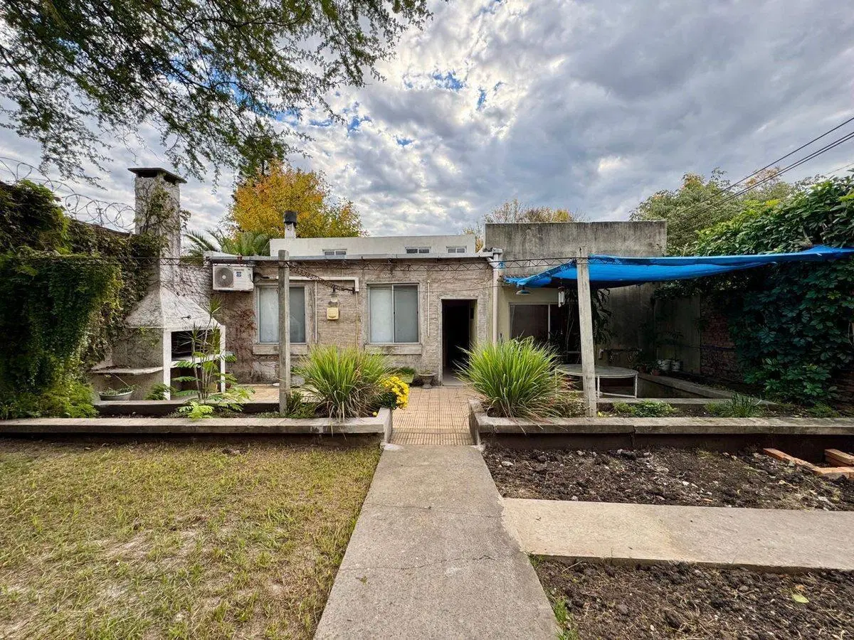 Casa semi equipada-con jardin + garage 5