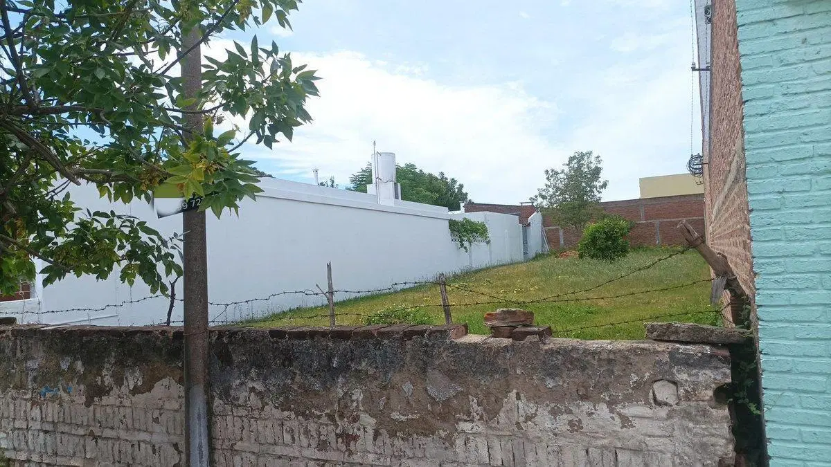 BUEN TERRENO EN ZONA ALTA PAYSANDU 2
