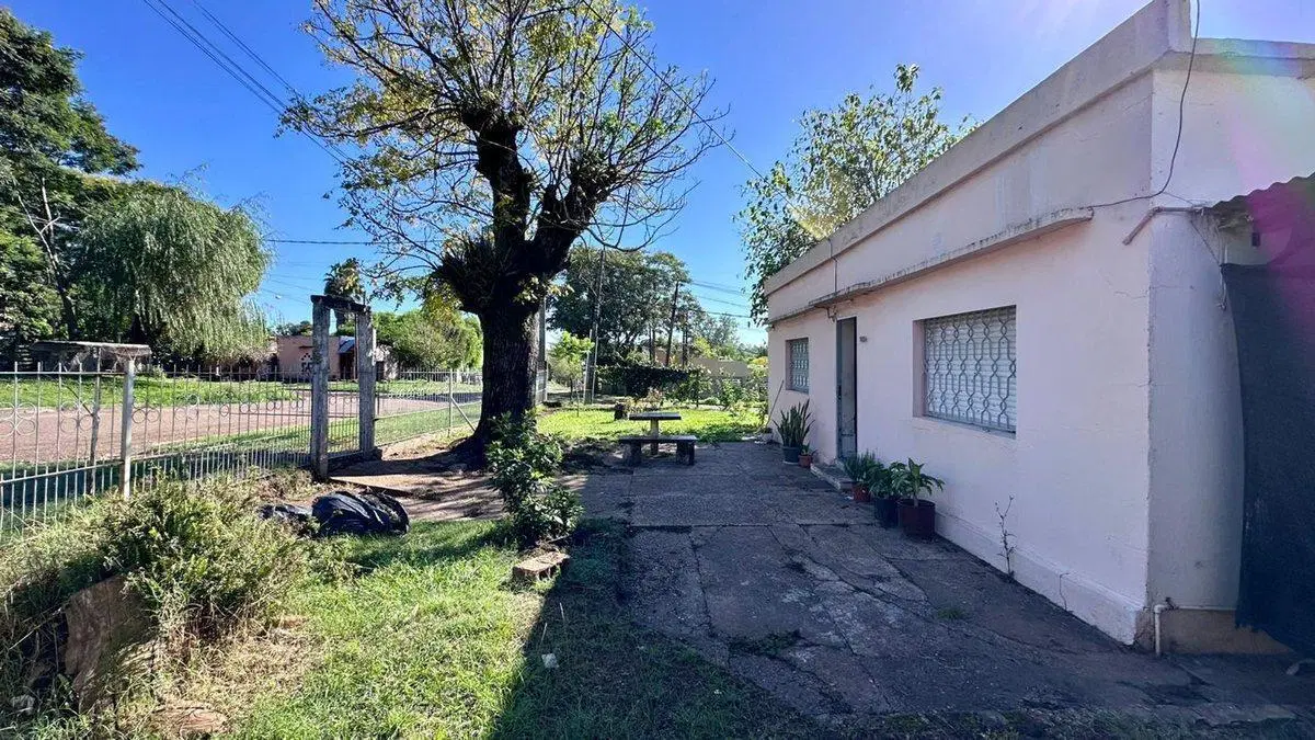 CASA EN VENTA 2 DORMITORIOS, SALTO NUEVO 2