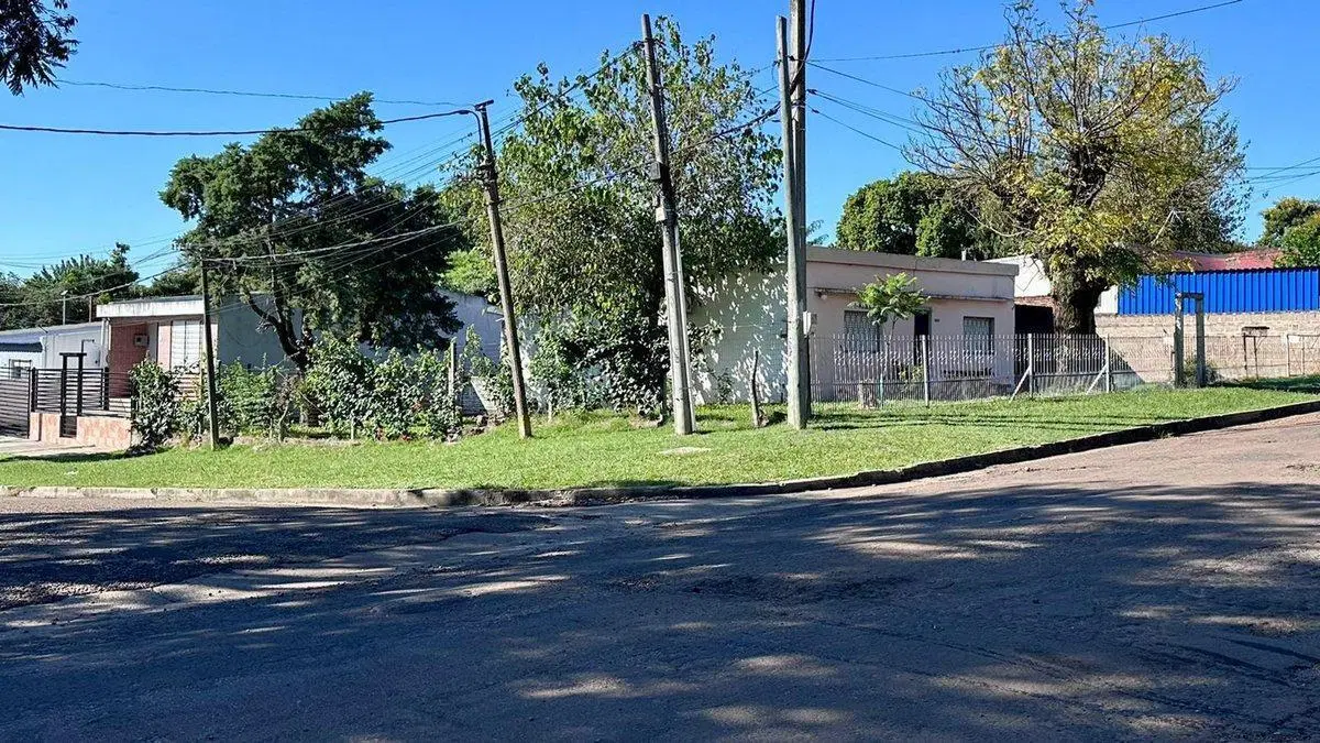 CASA EN VENTA 2 DORMITORIOS, SALTO NUEVO 3