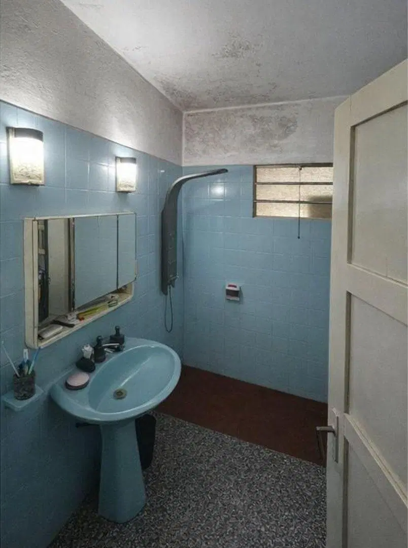 Venta de Amplia casa confortable- espacio abierto 3
